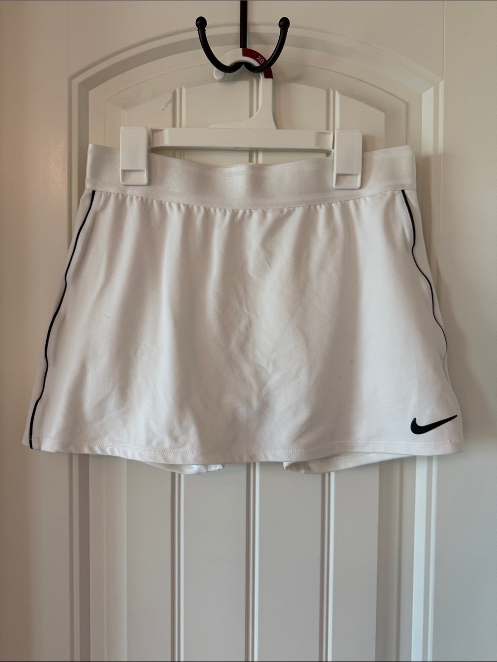 Nike White Tennis Skort with Black Trim